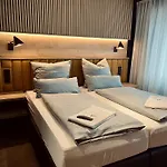 Sleps אכסניה